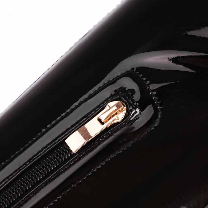 Close-up of sd-hk women's chunky heel over the knee boots featuring a shiny black finish and a gold zipper