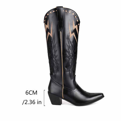 Women's embroidered cowboy boots in black with decorative stitching and a stylish heel