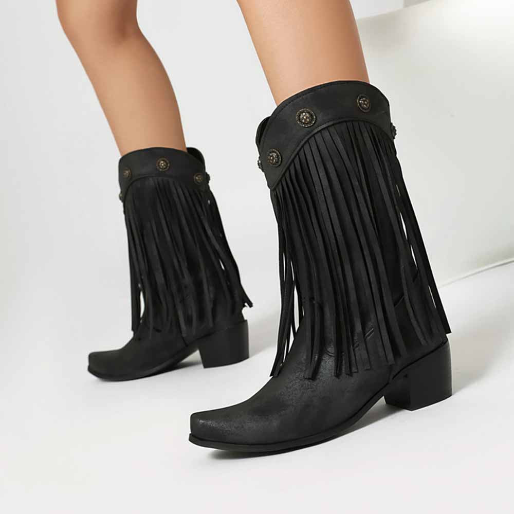 Stylish women's fringe cowgirl boots in black with decorative fringe and heel for western fashion