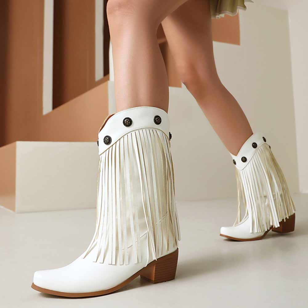 Stylish women's fringe cowgirl boots in white with decorative fringe and button details