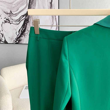 SD Dresscode women's green pantsuit formal featuring a stylish blazer and tailored trousers