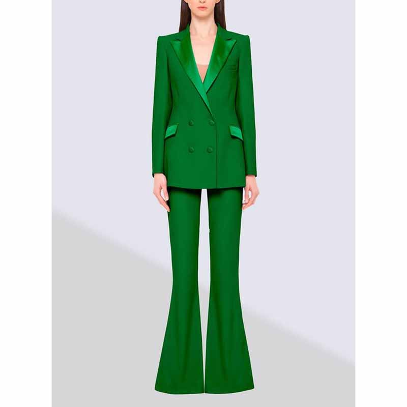 Women's green pantsuit formal from SD Dresscode & Fashiontrends with a stylish double-breasted blazer