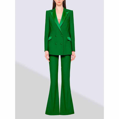 Women's green pantsuit formal from SD Dresscode & Fashiontrends with a stylish double-breasted blazer