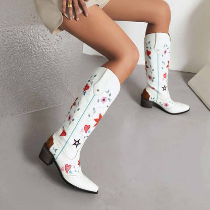 Stylish women's retro floral cowboy boots with colorful embroidery and a modern design