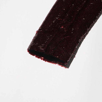 Close-up of sd-hk women's sequin blazer in burgundy showcasing shimmering sequins