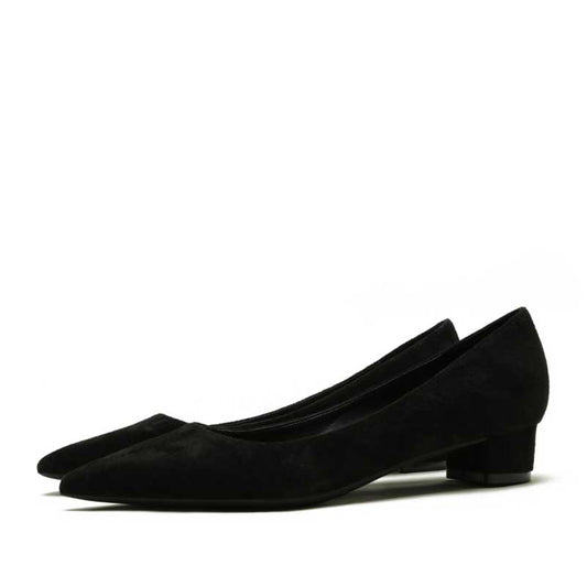 SD Dresscode women's suede party shoes in black with a sleek pointed toe design
