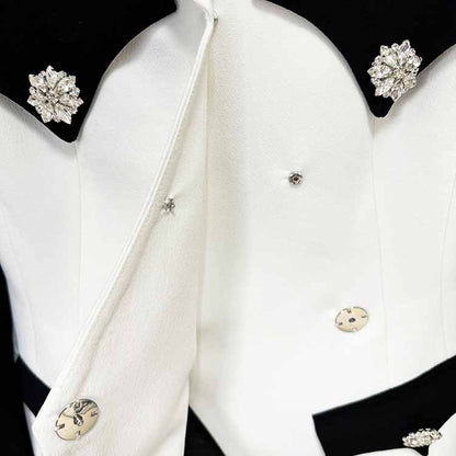 Womne's Black / White Jacket Two-Tone Pockets Blazer