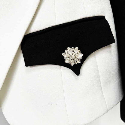 Womne's Black / White Jacket Two-Tone Pockets Blazer