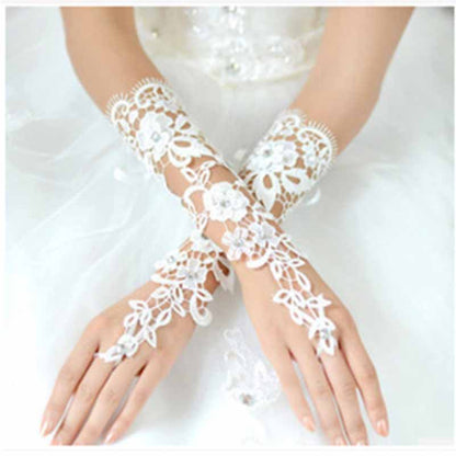 Ladies Attractive Lace Wedding Gloves