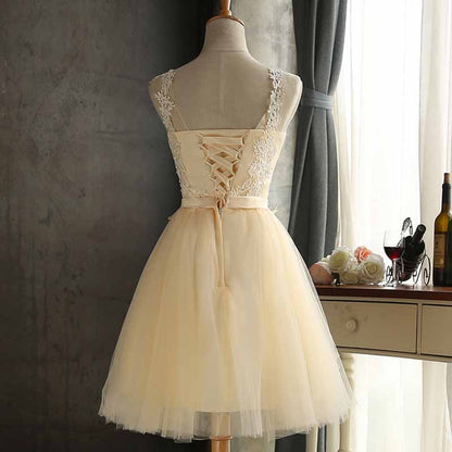 Women's A-Line Lace Homecoming Dresses Short Prom Cocktail Dresses for Teens