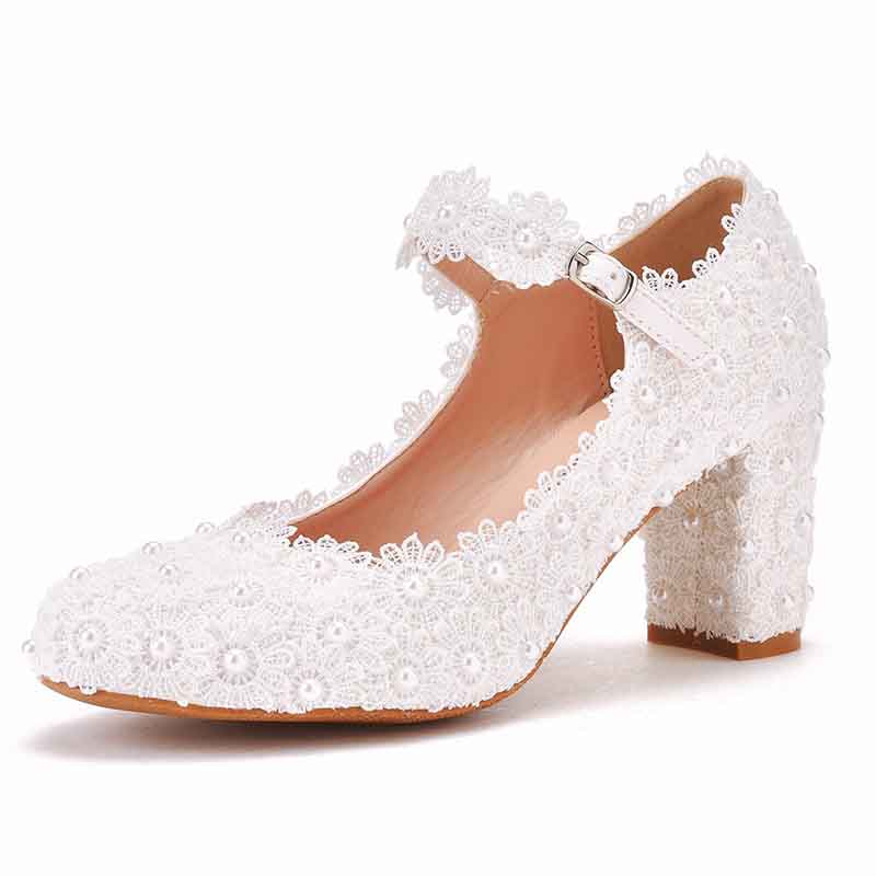 Women Wedding Shoes for Bride Low Heel Closed Toe Chunky Heel Lace Pumps