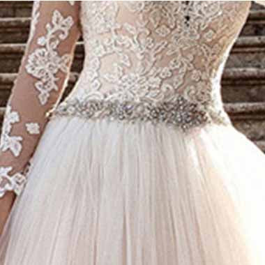 Women's Elegant Lace Beach Wedding Dresses for Bride with Sleeves Bridal Gowns