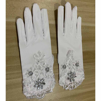 Attractive Tulle With Pearl Wrist Length Wedding Gloves