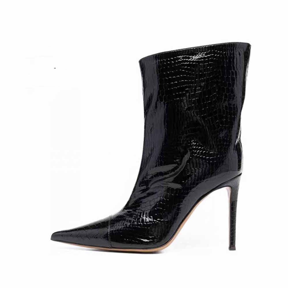 Women pearlite layer pointed toe heeled ankle boots
