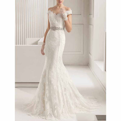 Women's Lace Applique Sleeveless Chapel Tail Wedding Dress