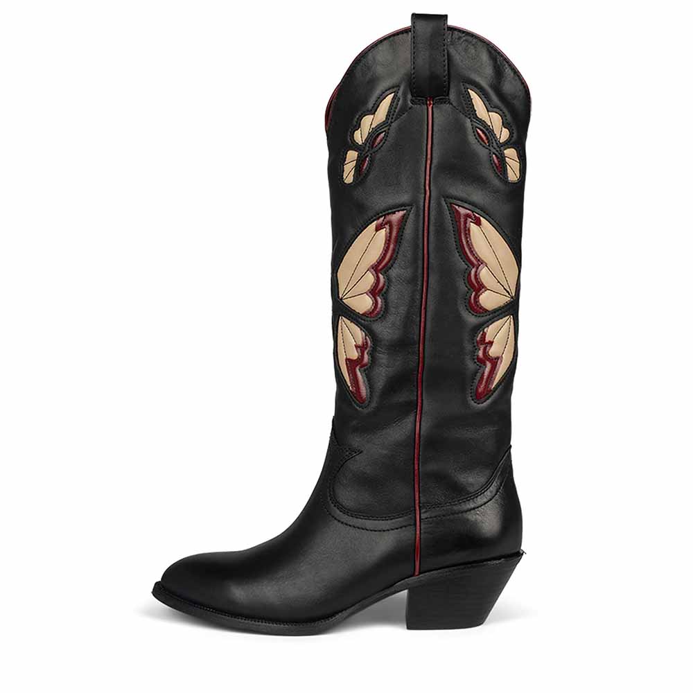 Stylish butterfly western boots for women in black leather with elegant butterfly embroidery