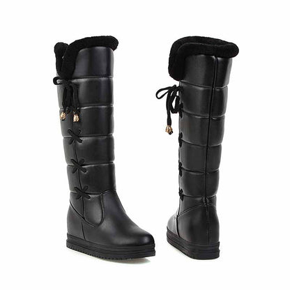 Stylish SD-HK black cute winter boots for women with fur lining and decorative bows