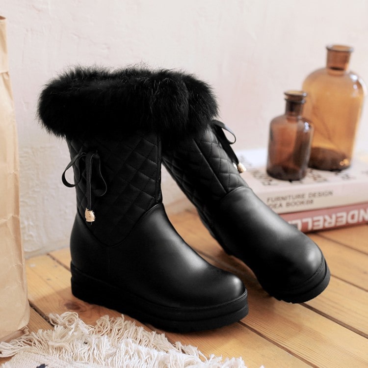 S&DCo. fur lined waterproof boots for girls with stylish quilted design and faux fur collar