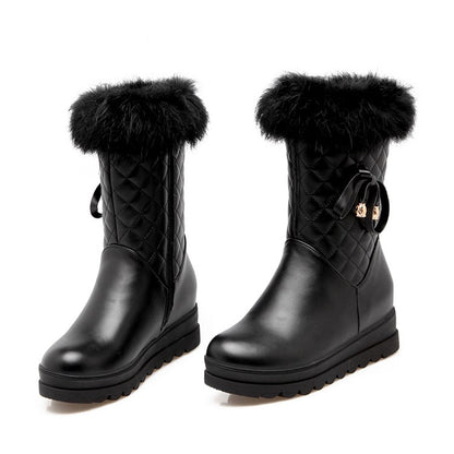 Stylish fur lined waterproof boots for girls with a quilted design and decorative bows
