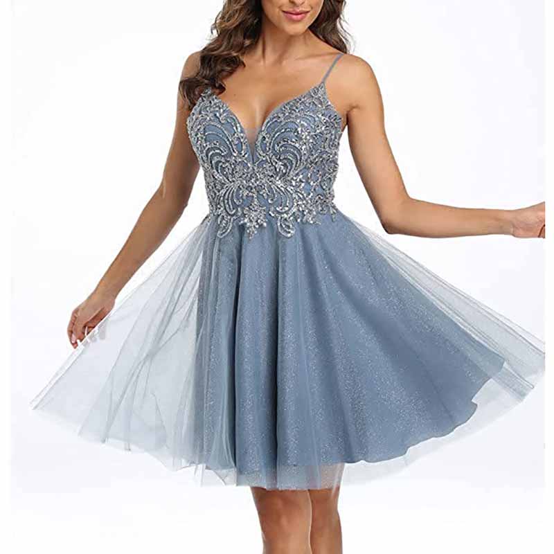 Beautiful blue tulle homecoming dresses for teens with delicate beading and a flowing skirt