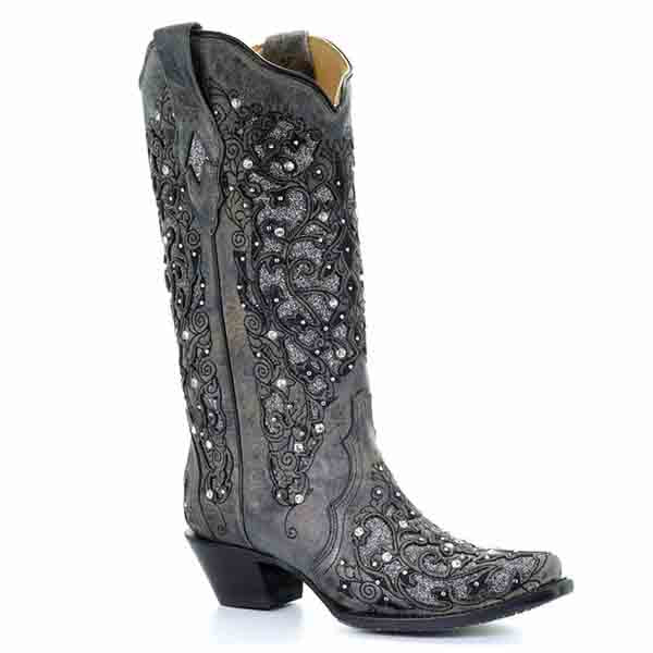 Elegant white glitter wedding boots featuring intricate designs and a stylish shape for brides.