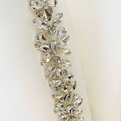 Women White Bling Bling Diamonds Decoration Fitted Blazer + Mid-High Waist Trousers Pants