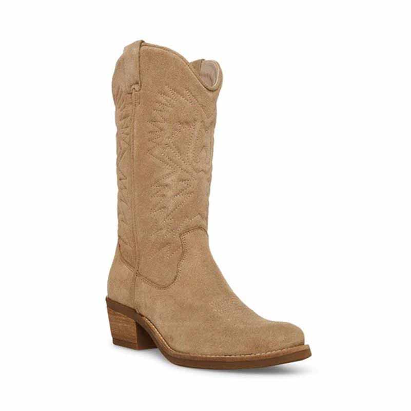Women's embroidered cowboy boots in beige with intricate stitching and a stylish design